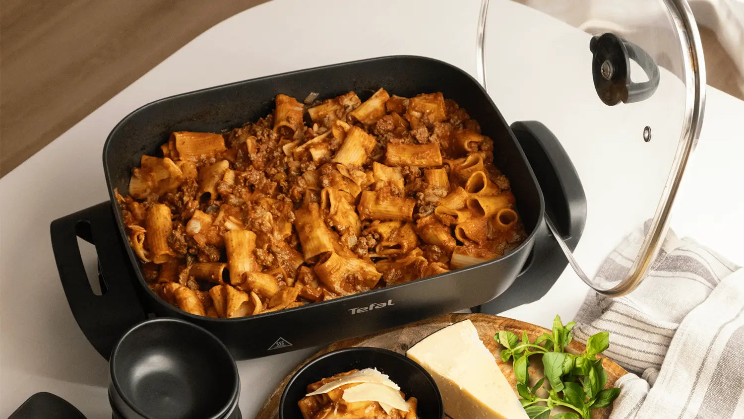 One-Pan Pasta Bolognese