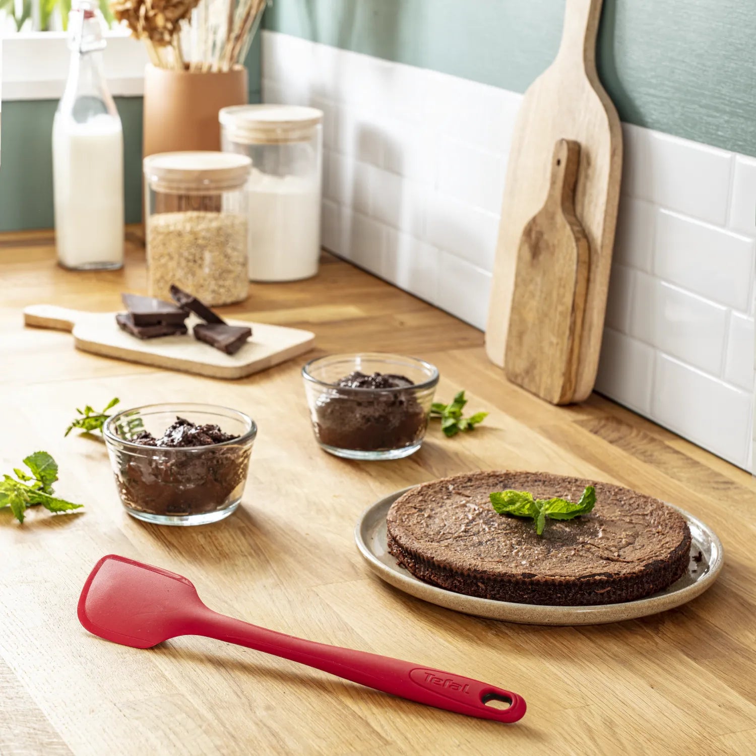 Tefal Ingenio Proflex Silicone Spatula K1192014 in use