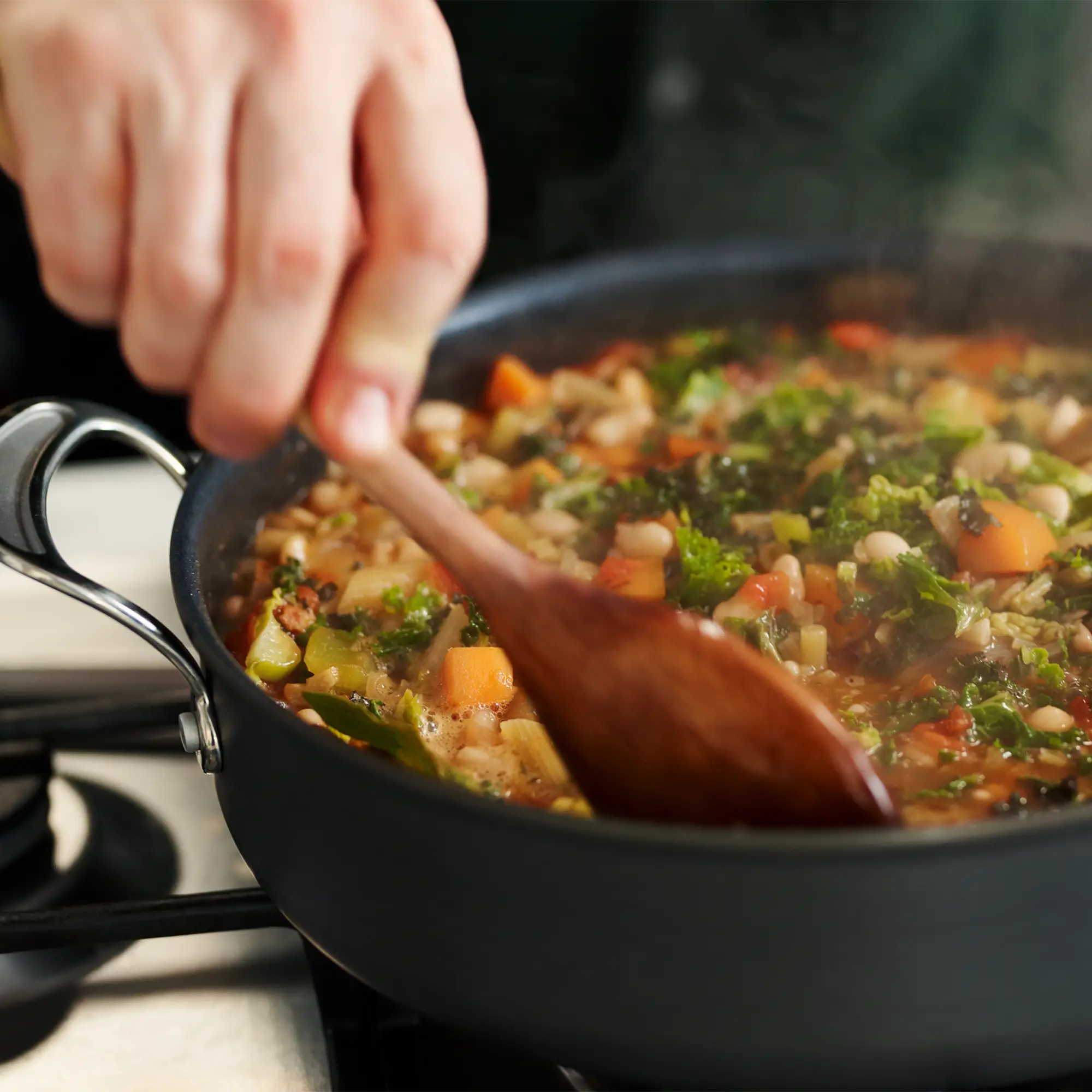 Jamie Oliver by Tefal Cooks Classic Induction Non-Stick Hard Anodised All-In-One Pan 30cm + Lid cooking stea