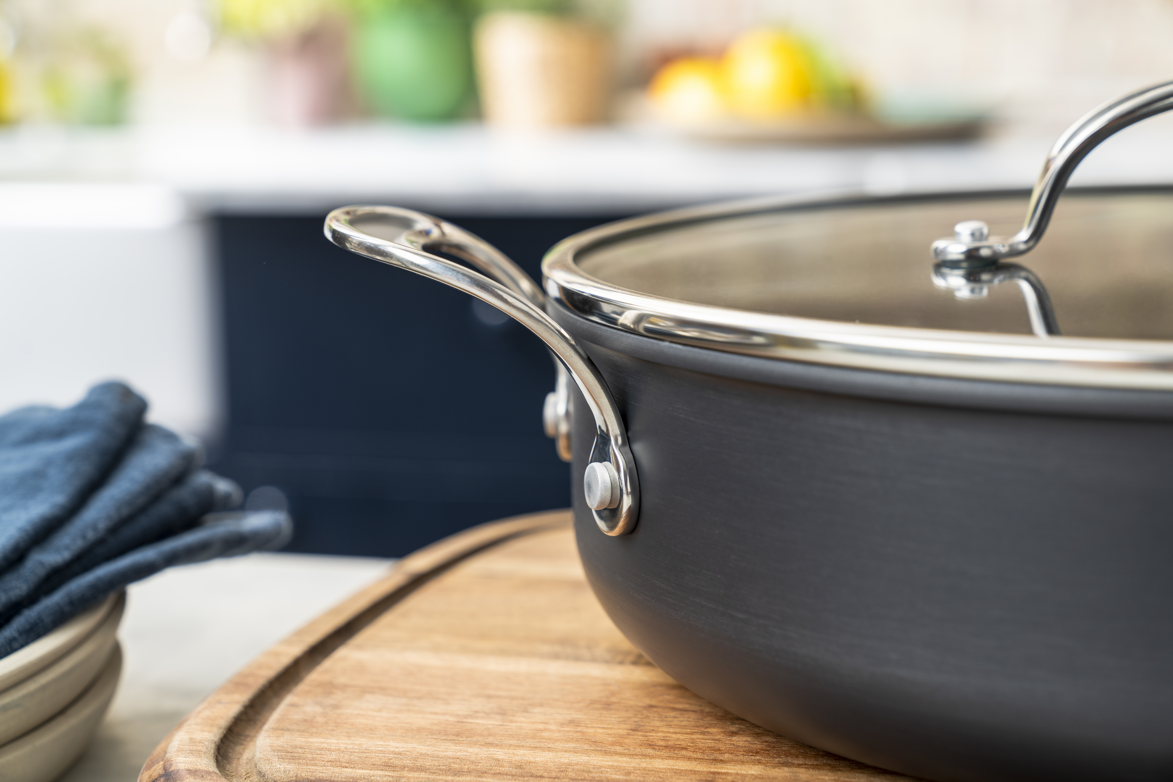 Jamie Oliver by Tefal Cooks Classic Induction Non-Stick Hard Anodised All-In-One Pan 30cm + Lid