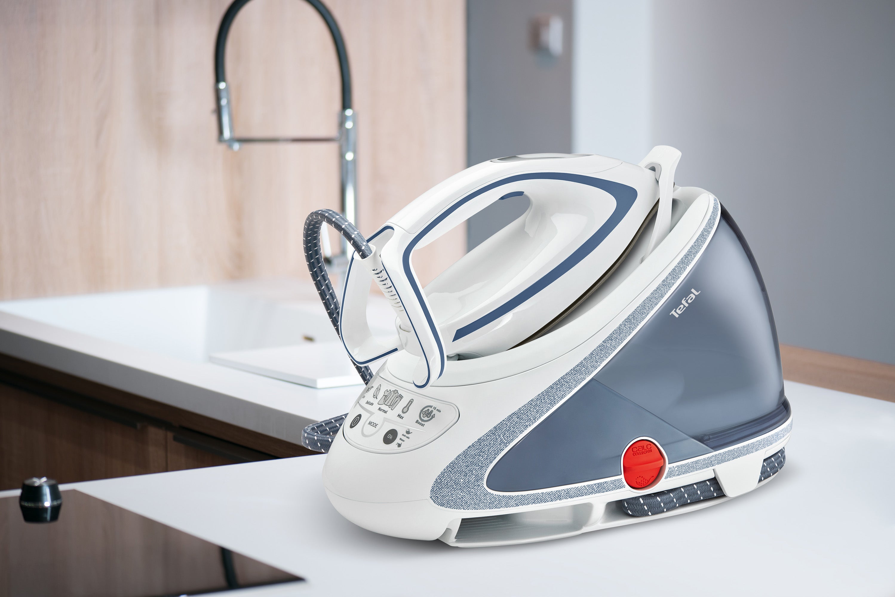 Tefal Pro Express Ultimate GV9533 High-Pressure Steam Generator Iron