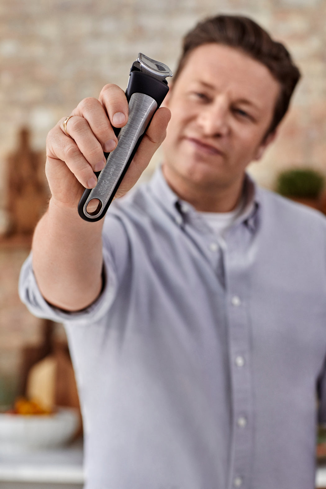 User manual and frequently asked questions Jamie Oliver by Tefal Ingenio Stainless Steel Induction 3pc Frypan Set