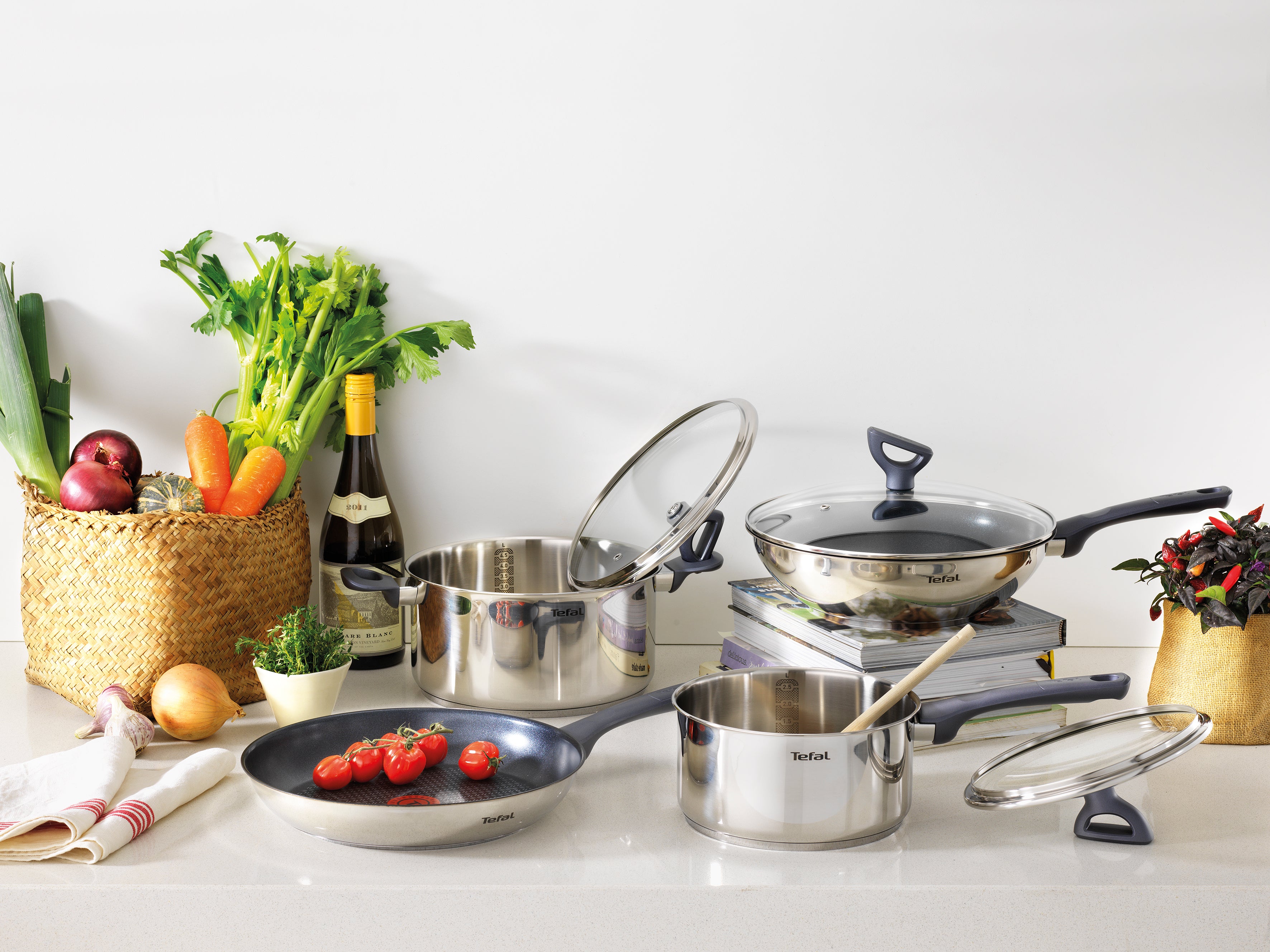 Tefal Daily Cook Induction Stainless Steel 4pc Set + Utensils